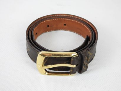 LOUIS VUITTON-PARIS: Belt in monogram canvas....