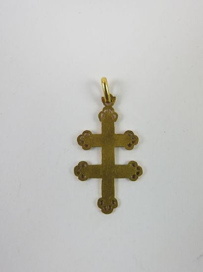 PENDANT Cross in yellow gold 750 thousandths....