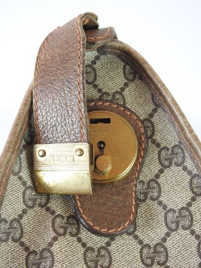 GUCCI: Canvas tote bag monogrammed with web...