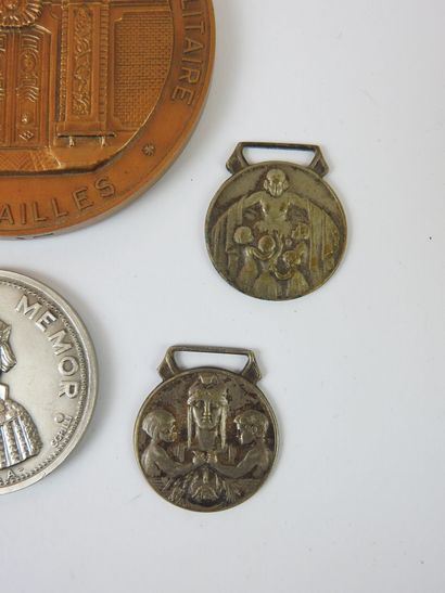 A lot of five medals including a large bronze...