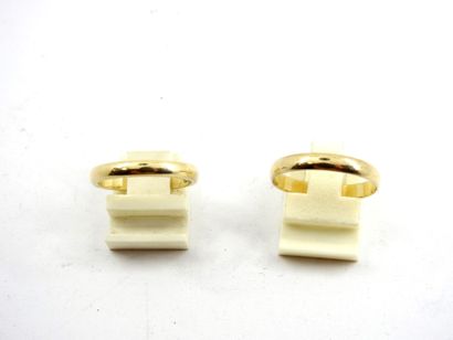 Two rings in yellow gold low title (333 thousandths)....
