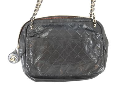 CHANEL : Handbag 