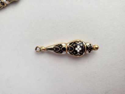 Small lot of 3 jewels in yellow gold 18K...