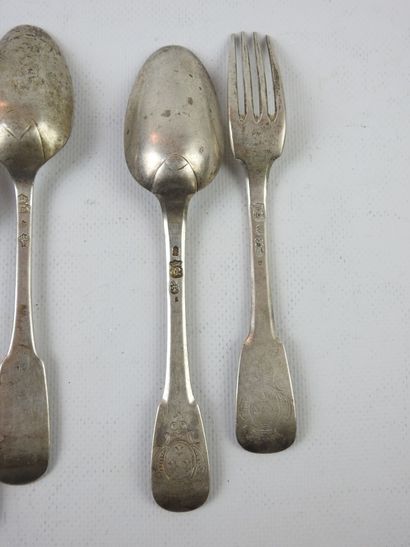 LARGE SILVER COUVER with engraved coat of...