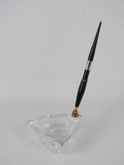 DAUM FRANCE : Ashtray forming pen-holder...