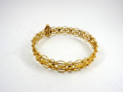 RIGID BRACELET in 14K yellow gold, clasp...