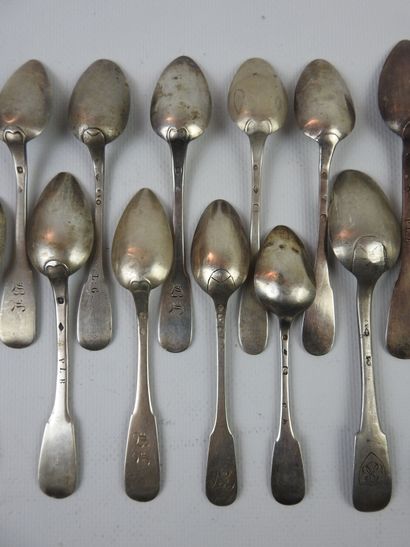 TWENTY COFFEE SPoons in silver model plain....