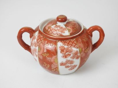 JAPAN: Part of a porcelain tea service with...