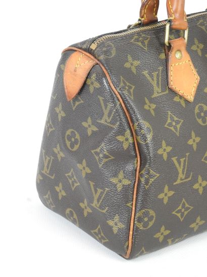 LOUIS VUITTON-PARIS: Speedy handbag in monogram...