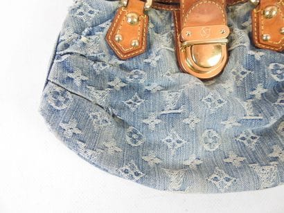 LOUIS VUITTON-PARIS: Handbag 