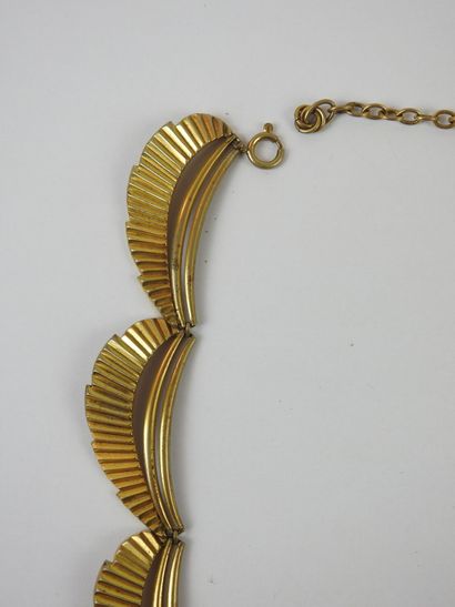 ART DECO : Golden metal necklace