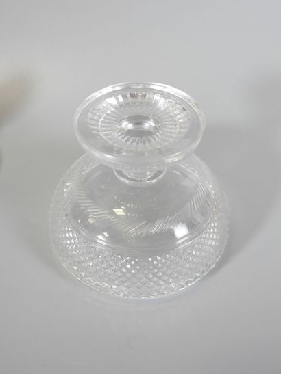 DRAGOIR in cut crystal on pedestal. Height...