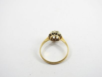 RING in yellow gold 750 thousandths decorated...