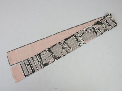 LOUIS VUITTON-PARIS: Pink silk twilly. Wear...