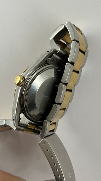 ROLEX
OYSTER PERPETUAL DATE 33mm steel and...