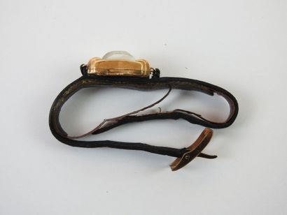 Woman's watch Tank 18K gold. Gross weight...
