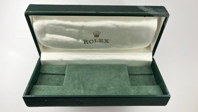 ROLEX
OYSTER PERPETUAL DATE 33mm steel and...