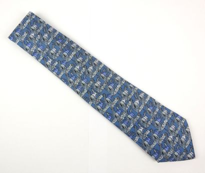 HERMES - Paris : Silk tie with horses pattern....