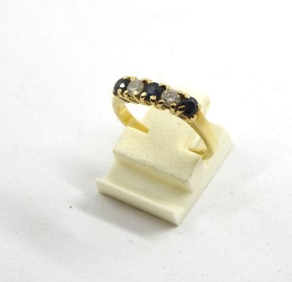 RING in yellow gold 750 thousandth, decorated...