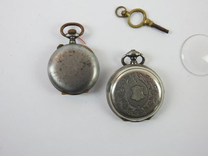Lot of two watches including a silver gousset...