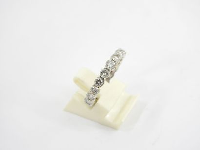 AMERICAN ALLIANCE in white gold set with...