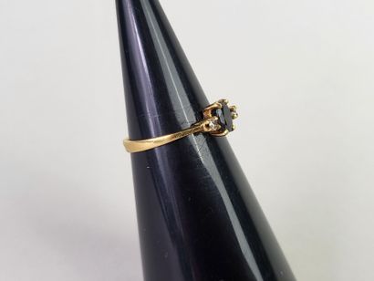 Ring in 18K yellow gold (750°/°°) set with...