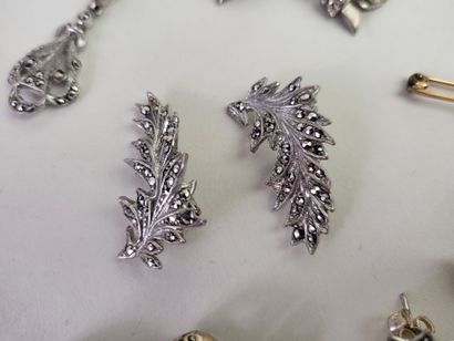 Lot of 20 silver jewels (800°/°°°) and marcasites...