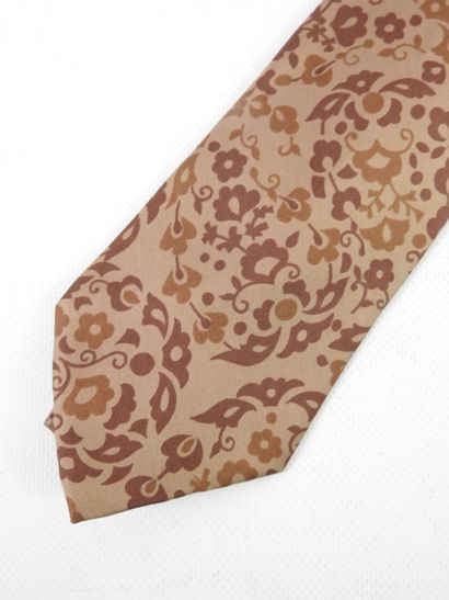 CHRISTIAN DIOR : Tie in silk cashmere print...