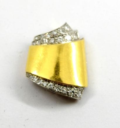 CLIP of Art Deco lapel in yellow gold (750...