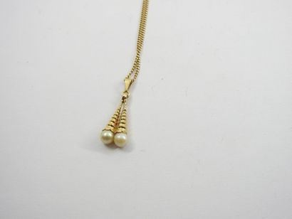 SET of yellow gold 750 thousandth and pearls...