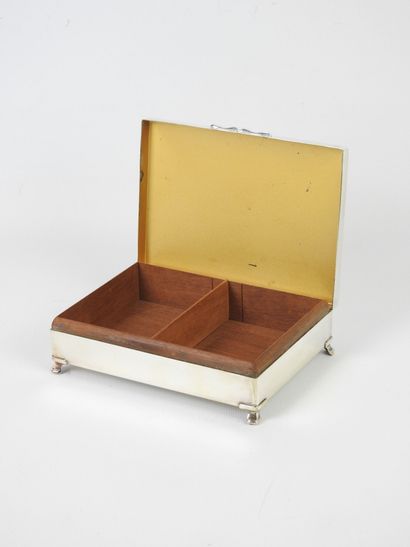 CIGARETTES BOX in silver plated metal of...