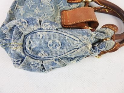 LOUIS VUITTON-PARIS: Handbag 
