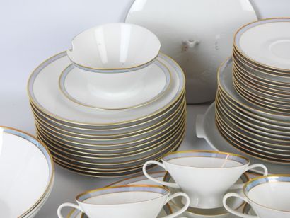 ROSENTHAL - Germany : Part of a white porcelain...