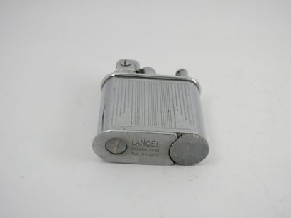 COLLECTION 13 lighters including a Myon in...