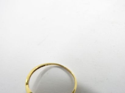 Yellow gold ring 750 thousandths decorated...