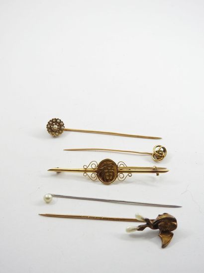 FIVE EPINGLES in yellow and white gold 750...