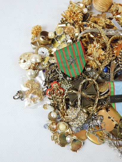 LOT of costume jewelry in gold metal and...