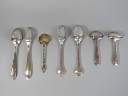 Various silver plated metal, spoons, cutlery...