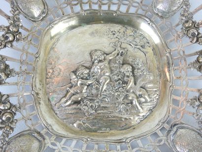 Square silver openwork CUP with central decoration...