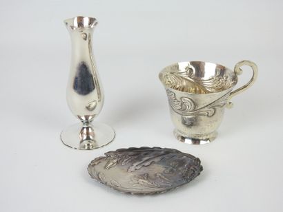 LOT in silver including small vase, cup and...