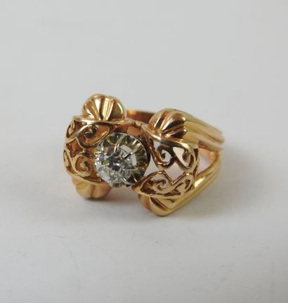 Ring in 18K yellow gold with a diamond (0.4...