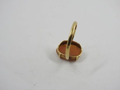 RING in yellow gold 750 thousandths decorated...