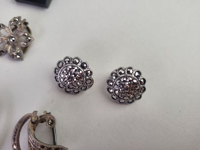 Lot of 12 antique silver jewels (800°/°°...
