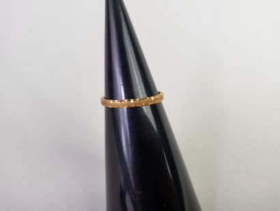 Lot of 2 wedding rings in 18K yellow gold...
