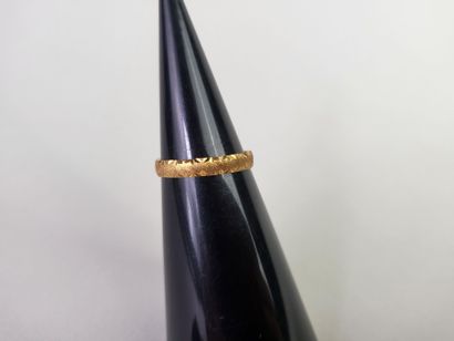 Lot of 2 wedding rings in 18K yellow gold...