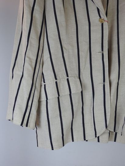 BURBERRYS: Linen jacket with navy stripes...