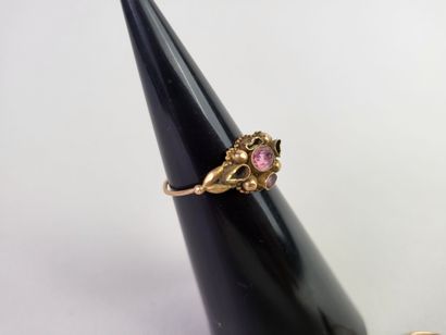 Small lot of jewelry in yellow gold 18K (750°/°°)...