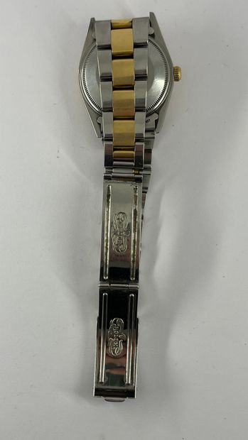 ROLEX
OYSTER PERPETUAL DATE 33mm steel and...