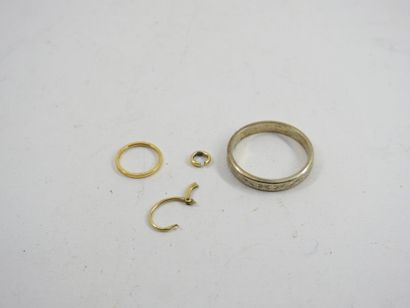ALLIANCE in 14K white gold. Pen ring and...