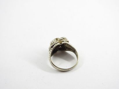RING in white gold 750 thousandths decorated...